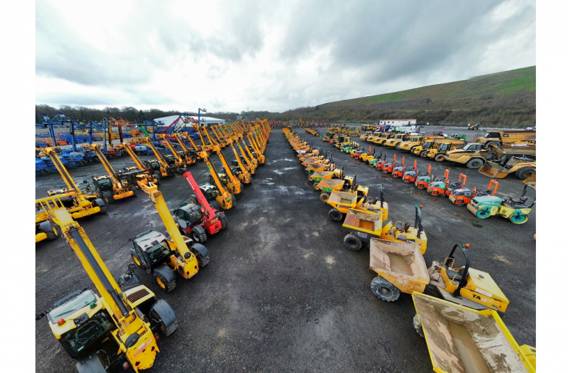 Construction equipment<br>IMAGE SOURCE: Ritchie Bros.