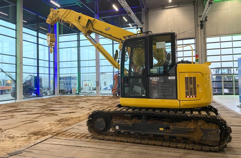 DEUTZ and Japanese crane manufacturer Maeda unveil the CC 1485 crawler crane: The first Maeda crane to be  equipped with an electric drive from DEUTZ <br>Image source: DEUTZ AG