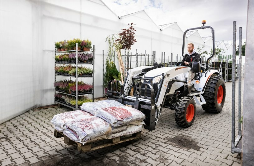 Bobcat CT2040 compact tractor<br>IMAGE SOURCE: Doosan Bobcat EMEA