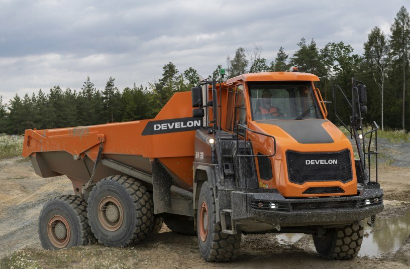 Develon DA30<br>IMAGE SOURCE: DEVELON