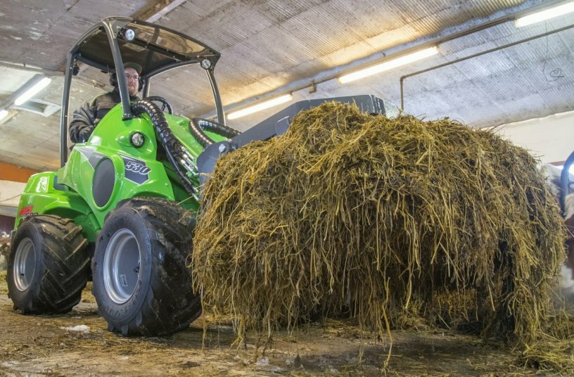 Avant e530 loader<br>IMAGE SOURCE: Avant Tecno Oy