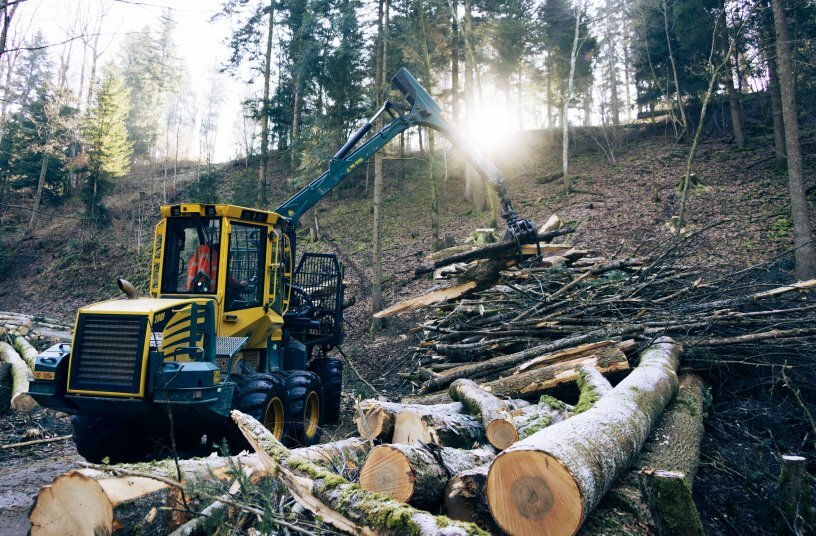 Getestet für höchste Ansprüche: ECOSYNT HEES 46 neu nach Bosch Rexroth RDE 90245 gelistet<br>BILDQUELLE: MOTOREX