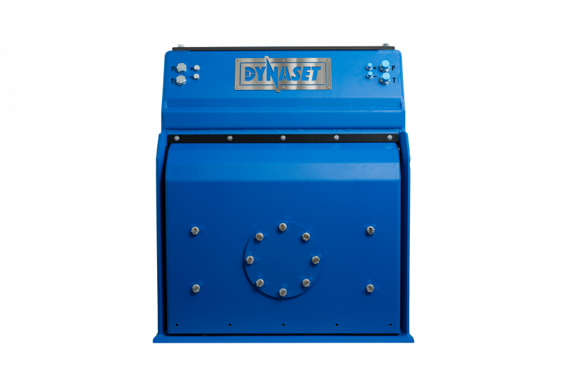 The HRVB-HD Hydraulic Recycling Vacuum Bucket is designed for demanding worksite conditions with a more durable structure.<br>IMAGE SOURCE: Dynaset