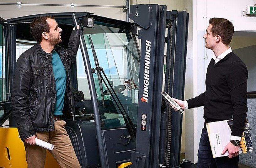 eTruck Transforms Forklift Training for Jungheinrich in Ireland <br> Image source: MOLOKINI MARKETING LTD; RTITB 