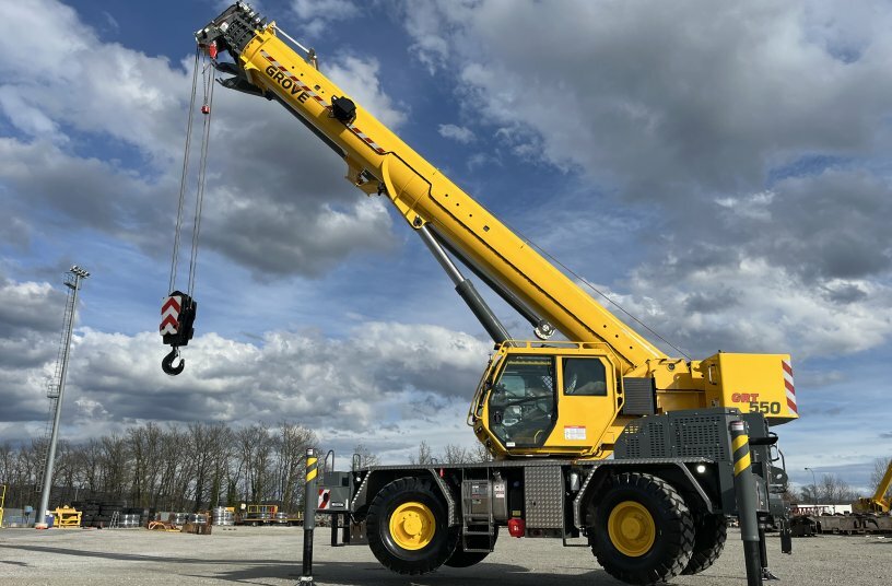 Grove GRT550<br>IMAGE SOURCE: Manitowoc