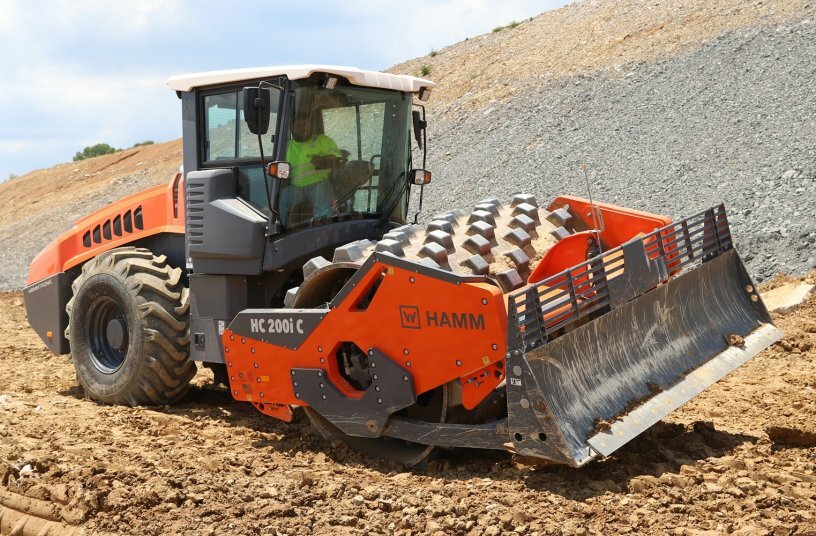 The complete package for earthworks: In action, the compactors impress with their high power, simple operation and eco-friendly application.<br>IMAGE SOURCE: WIRTGEN GROUP