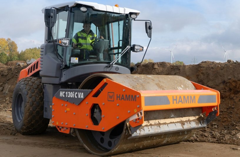 New Hamm compactor with Smart Compact: Following the successful introduction of the HC 200i C VA and HC 250i C VA compactors, a version is now available in the 13 t segment in the shape of the HC 130i C VA.<br>IMAGE SOURCE: WIRTGEN GROUP
