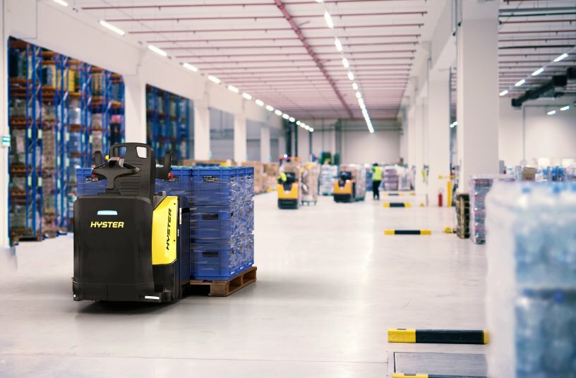 Hyster introduces a new order picker for truck loading<br>IMAGE SOURCE: Hyster®
