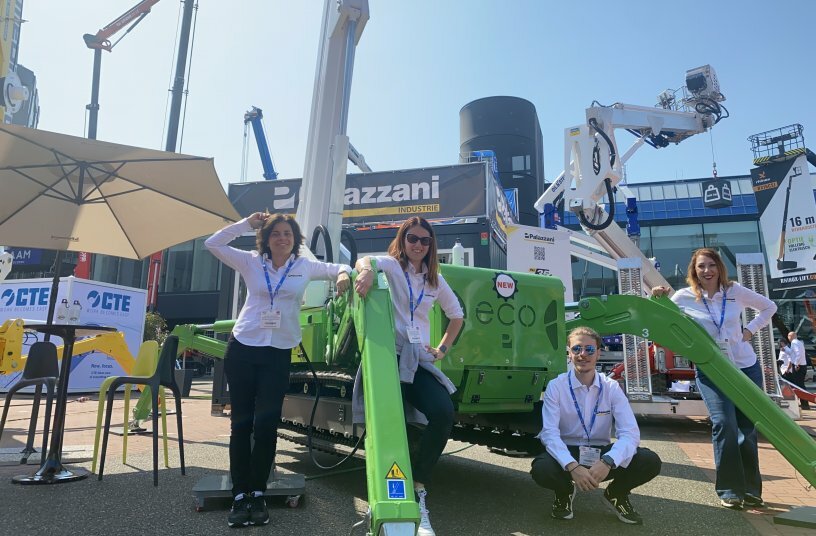 Palazzani team<br>IMAGE SOURCE: Palazzani