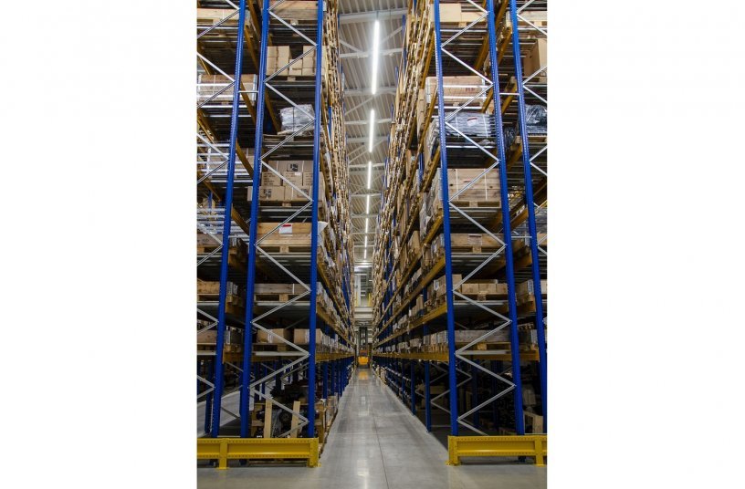 New warehouse <br> Image source: TOBROCO-GIANT 