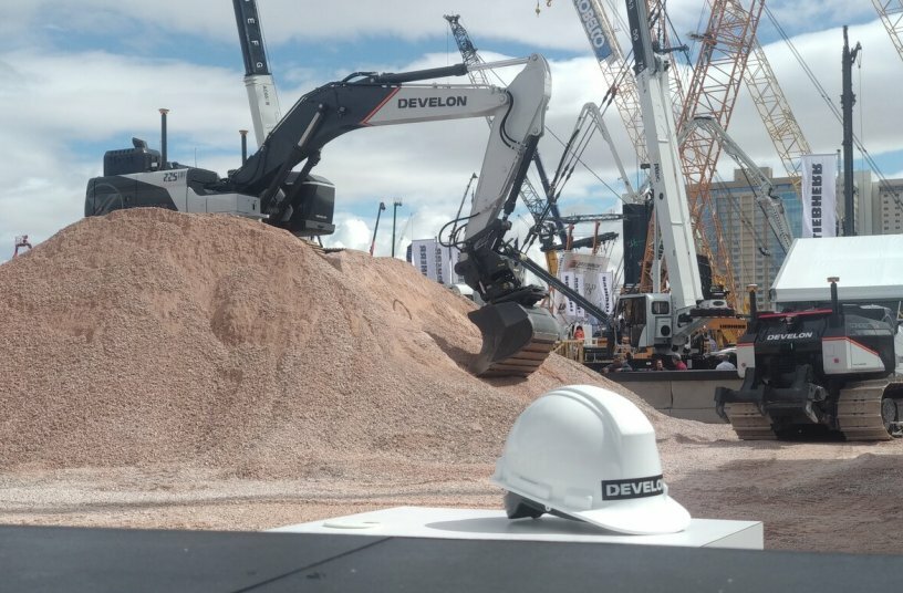 Hitachi ZX85US-5A excavator specs & dimensions (2013 - 2019