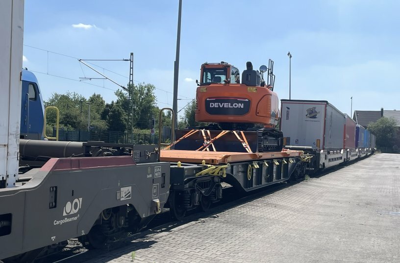 New Greener Transport by Rail for Europe<br>IMAGE SOURCE: DEVELON