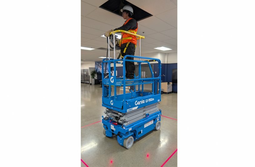 Integrated Access Deck<br>IMAGE SOURCE: Terex, Genie