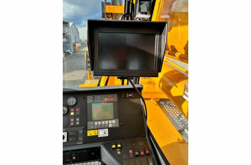 MDDE1102<br>IMAGE SOURCE: Motec GmbH