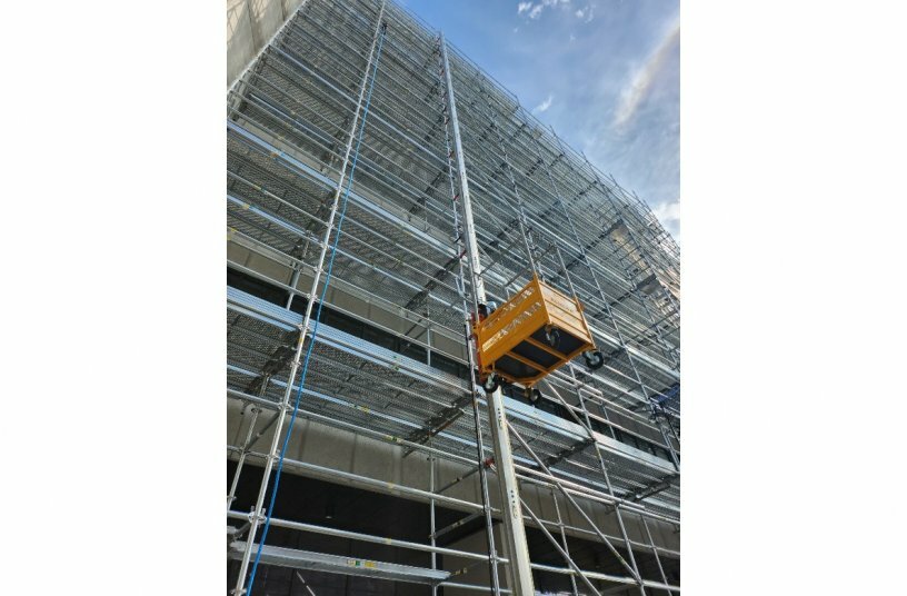 Alimak STS 300 - Scaffold Transportation System in action<br>IMAGE SOURCE: Alimak