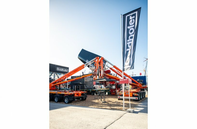 Goldhofer’s wind portfolio also convinced the industry: The exhibited RA 3-100<br>IMAGE SOURCE: Goldhofer AG