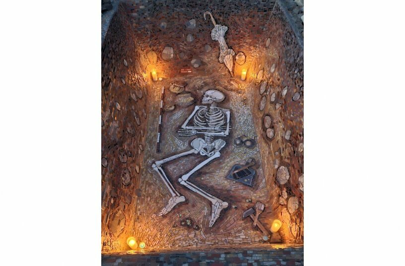 Bobcat E27 and the Bronze Age in the Czech Republic<br>IMAGE SOURCE: DOOSAN BOBCAT EMEA