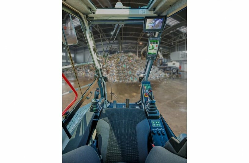 The latest maXcab - unobstructed view from the standard armored glass windscreen.<br>IMAGE SOURCE: SENNEBOGEN Maschinenfabrik GmbH