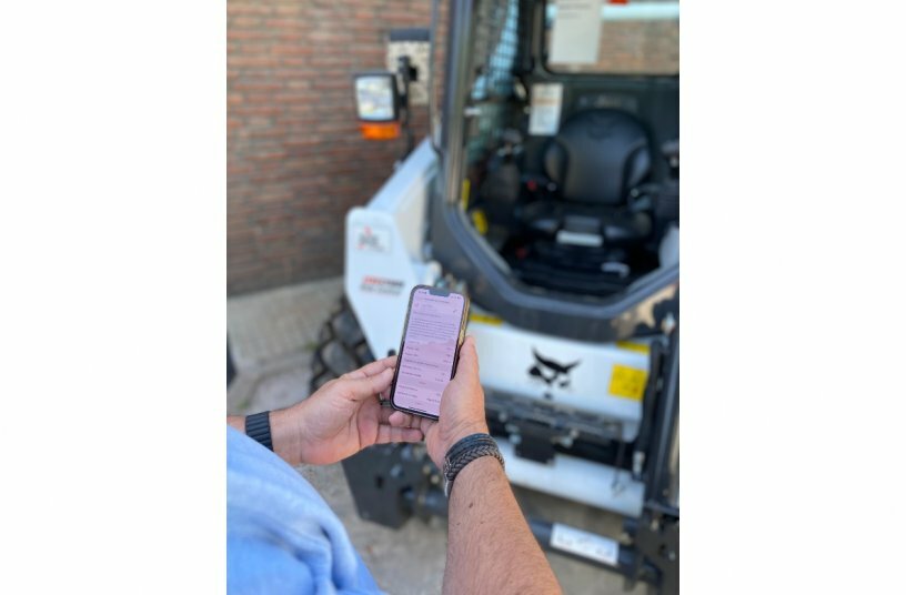 Bobcat Machine IQ Telematics System is a Must for Transports I Excavacions Jocar in Spain<br>IMAGE SOURCE: DOOSAN BOBCAT EMEA
