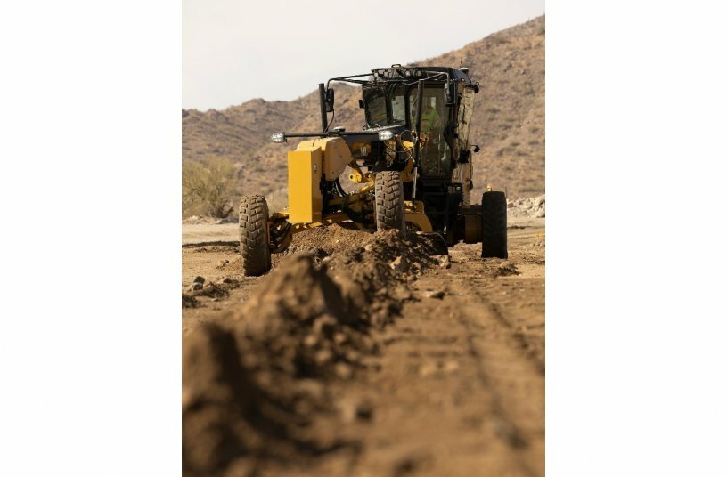 Cat® 140 Motor Grader<br>IMAGE SOURCE: Caterpillar