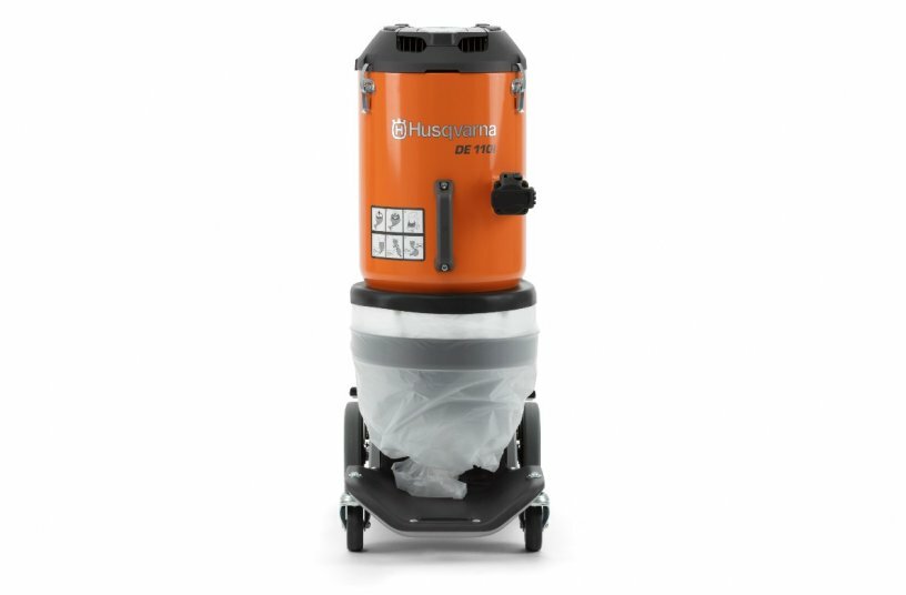 Husqvarna Staubabsauger unterstützen sicher und effizient bei der Beseitigung der Raupen des Eichenprozessionsspinner<br>BILDQUELLE: Husqvarna