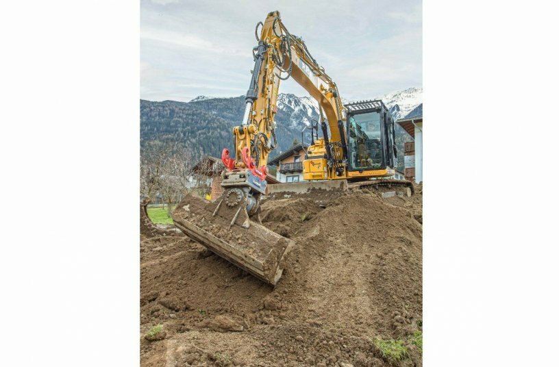 The Lehnhoff SQ 60V quick coupler opens up completely new possibilities for Reindl excavators thanks to the variable device attachment.<br>IMAGE SOURCE: Lehnhoff Hartstahl GmbH