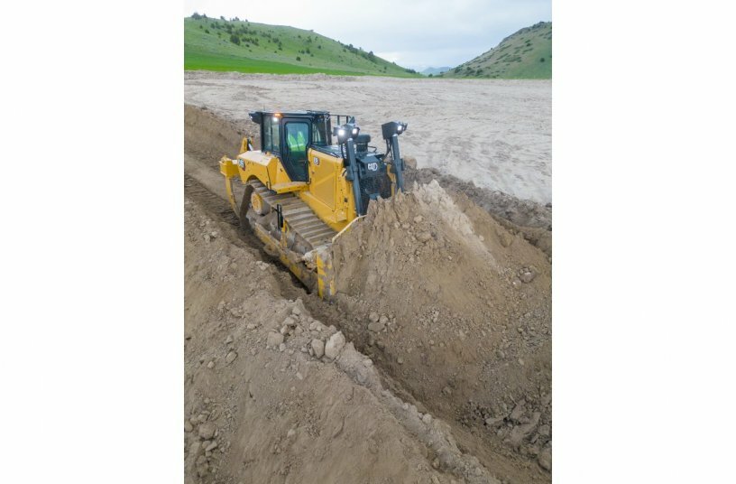 Cat D8 Portrait<br>IMAGE SOURCE: Caterpillar