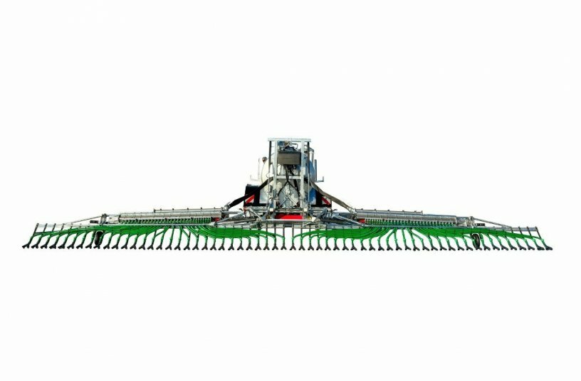 Fliegl präsentiert den neuen Schleppschuhverteiler SKATEMASTER –bodennahe Gülleausbringung leicht gemacht!<br>BILDQUELLE: Fliegl Agrartechnik GmbH
