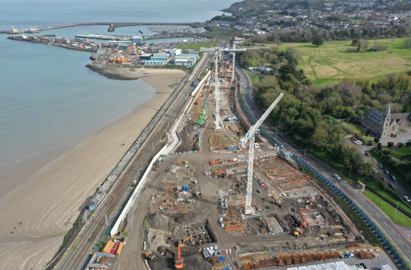 Irish Cranes installs four Raimondi flat-tops for Ireland newest seafront development support<br>IMAGE SOURCE: Raimondi Cranes SpA