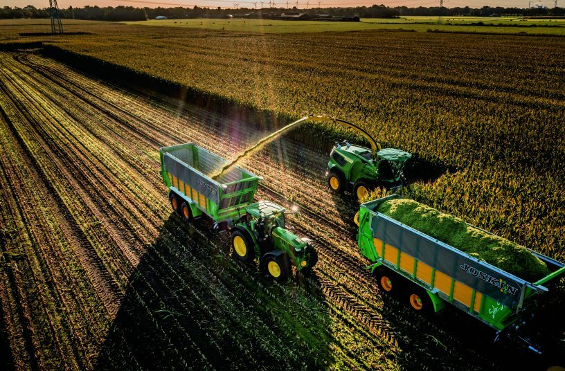 John Deee F9 1000 selbstfahrenden Feldhäcksler<br>BILDQUELLE: John Deere Walldorf GmbH & Co. KG