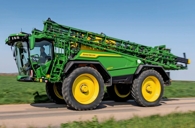 John Deere SPS 500R<br>IMAGE SOURCE: John Deere