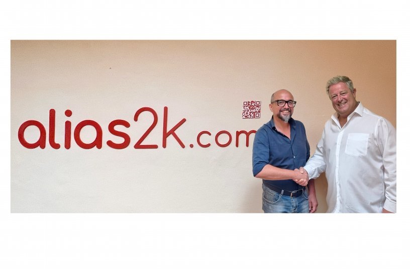 Jörg Bachmann and Gian Luca Benci at Alias2K headquarters in Montevarchi, Italy<br>IMAGE SOURCE: LECTURA GmbH