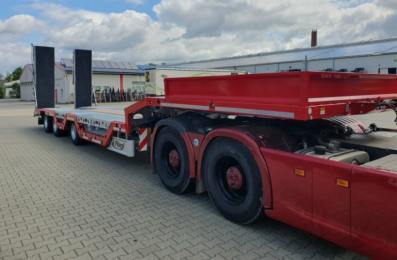 Satteltieflader für besonders schwere Lasten <br>BILDQUELLE: Fliegl Fahrzeugbau GmbH