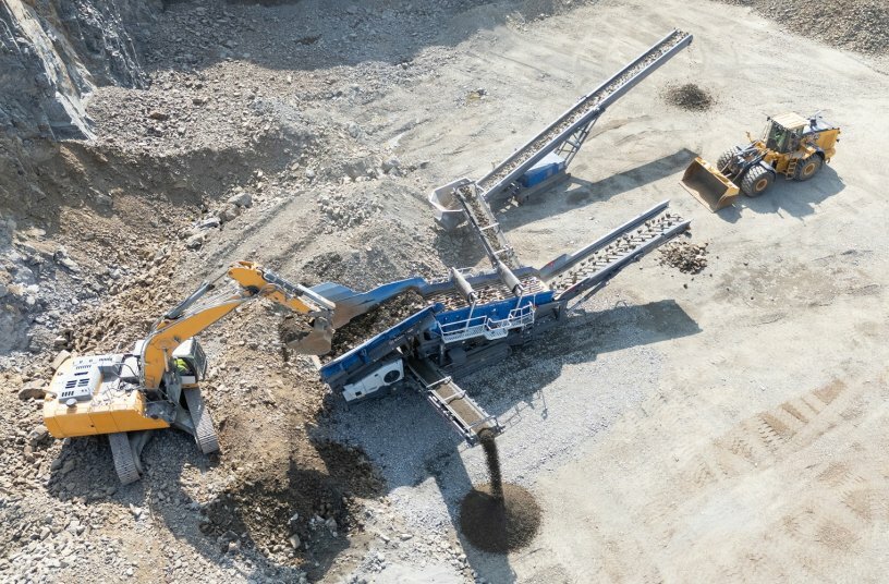 Marktpremiere: Mit der MOBISCREEN MSS 1102 PRO erweitert Kleemann sein Portfolio an mobilen Grobstücksiebanlagen oberhalb der etablierten MOBISCREEN MSS 802 EVO.<br>BILDQUELLE: WIRTGEN GROUP