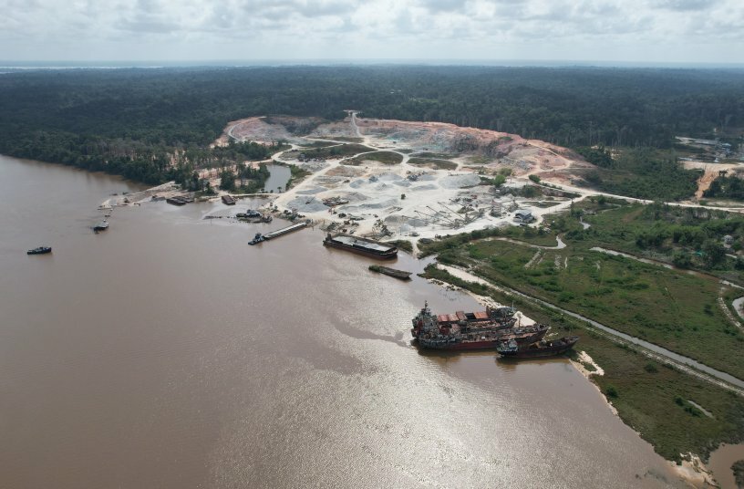 The Kleemann plants arrived in the jungle of Guyana along the Mazaruni river.<br>IMAGE SOURCE: WIRTGEN GROUP