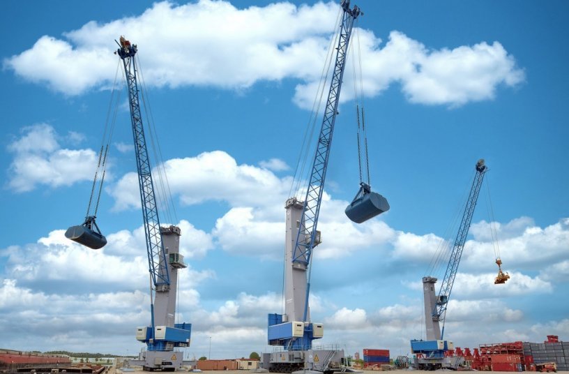 Konecranes Generation 6 Mobile Harbor Cranes <br>Image source: Konecranes 