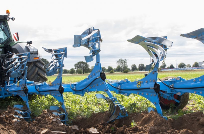 The new overload protection OptiStone at the LEMKEN Juwel 10 <br> Image source: LEMKEN GmbH & Co. KG