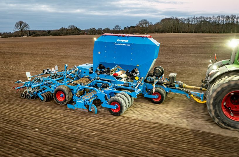 The LEMKEN Solitair PT is all about performance and efficiency.<br>IMAGE SOURCE: LEMKEN GmbH & Co. KG