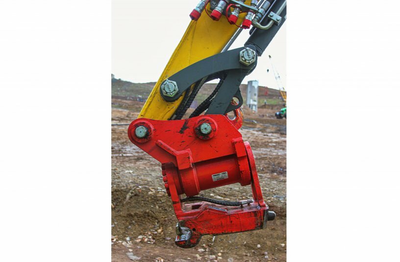 Mit Lehnhoff Retrofit bleibt die Tilt-Einheit erhalten. Nur der Schnellwechsler wird kostensparend ausgetauscht – ressourcenschonend auf dem aktuellen Sicherheitsstandard und Sicherheitsnorm.<br>BILDQUELLE: Lehnhoff Hartstahl GmbH