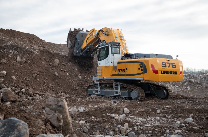 The Liebherr R 976-E electric crawler excavator stands out for its robustness, reliability and cost-effectiveness. <br> Image source: Liebherr-France SAS