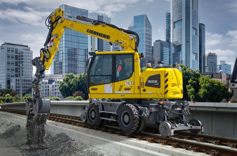 ECM certification is mandatory for owners of rail-road excavators. Liebherr-Hydraulikbagger GmbH and Liebherr sales, rental and service partners in Germany, Austria and the Czech Republic are now officially certified in accordance with the ECM directive.<br>IMAGE SOURCE: Liebherr-International Deutschland GmbH