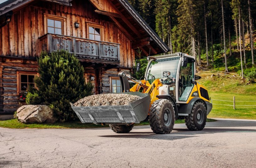 The compact loaders combine high performance with safety, and are also flexible in terms of application and use.<br>IMAGE SOURCE: Liebherr-International Deutschland GmbH
