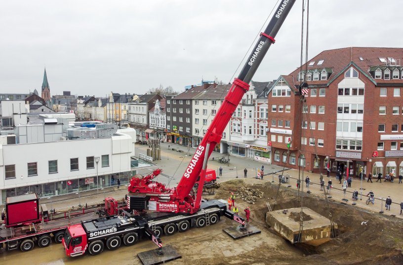 Schwerlast: 104 Tonnen bringt der über 30 Jahre alte Betonkoloss auf die Waage. <br> Bildquelle: Liebherr-Werk Ehingen GmbH 
