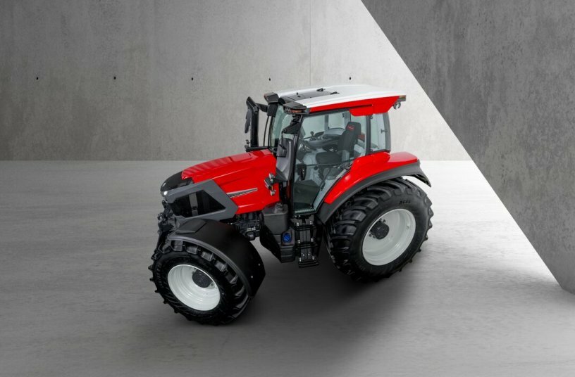 Lintrac 160 LDrive Tractor<br>IMAGE SOURCE: Lindner Traktoren