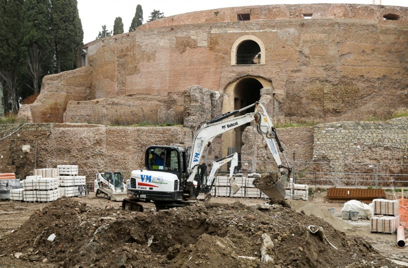A Team of Five Bobcat Machines at Work on Archaeological Excavations at the Mausoleum of Augustus in Rome<br>IMAGE SOURCE: Doosan Bobcat EMEA