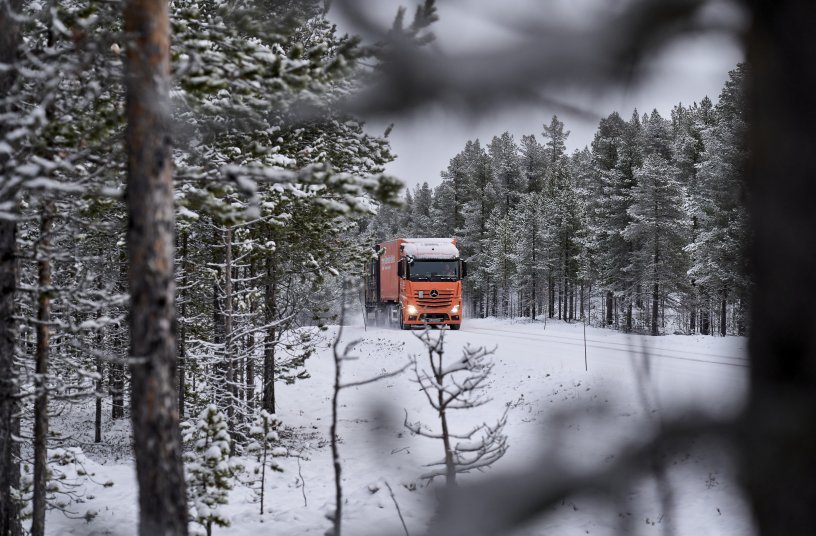 Rund 2.000 Kilometer legte der Gebrüder Weiss-Container auf seinem Weg nach Nordschweden zurück.<br>BILDQUELLE: Gebrüder Weiss / Florian Lorenz