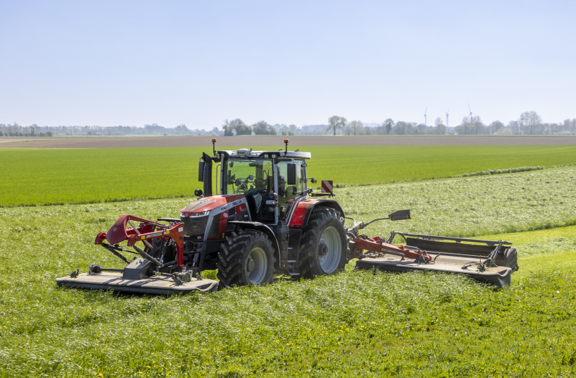 MF 8S XTRA<br>IMAGE SOURCE: Massey Ferguson