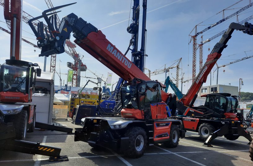 The new 100% electric MRT 2260 model on display at Matexpo!<br>IMAGE SOURCE: Manitou