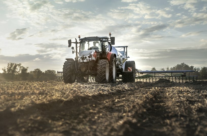 New choice of Steyr® Plus models with added features<br>IMAGE SOURCE: CNH Industrial NV