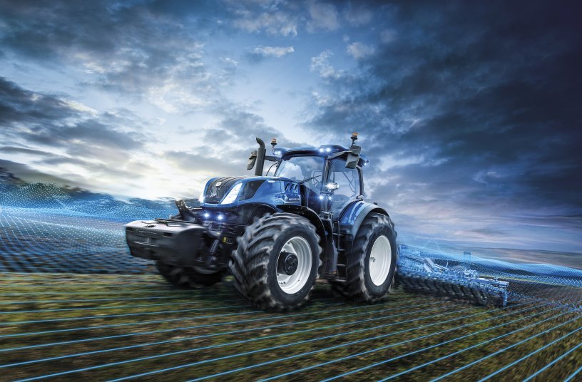 After talking to customers from a variety of farming backgrounds and from many markets the new T7 Heavy Duty with PLM Intelligence™ tractor is designed to meet today’s industry requirements. From its ease of use, compact dimensions, to the precision farming interface, and the extensive options list, whatever your work, the new T7 Heavy Duty will step up.<br>IMAGE SOURCE: CNH Industrial N.V. Corporate Office; New Holland Agriculture